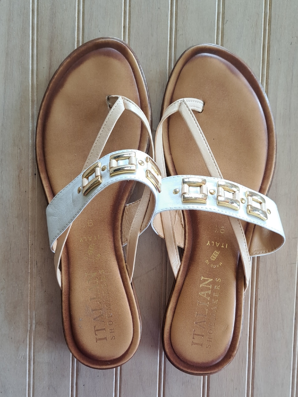 Italian Shoemakers LeatherWht Gold Chains Classic Flat Sandals Resortwear